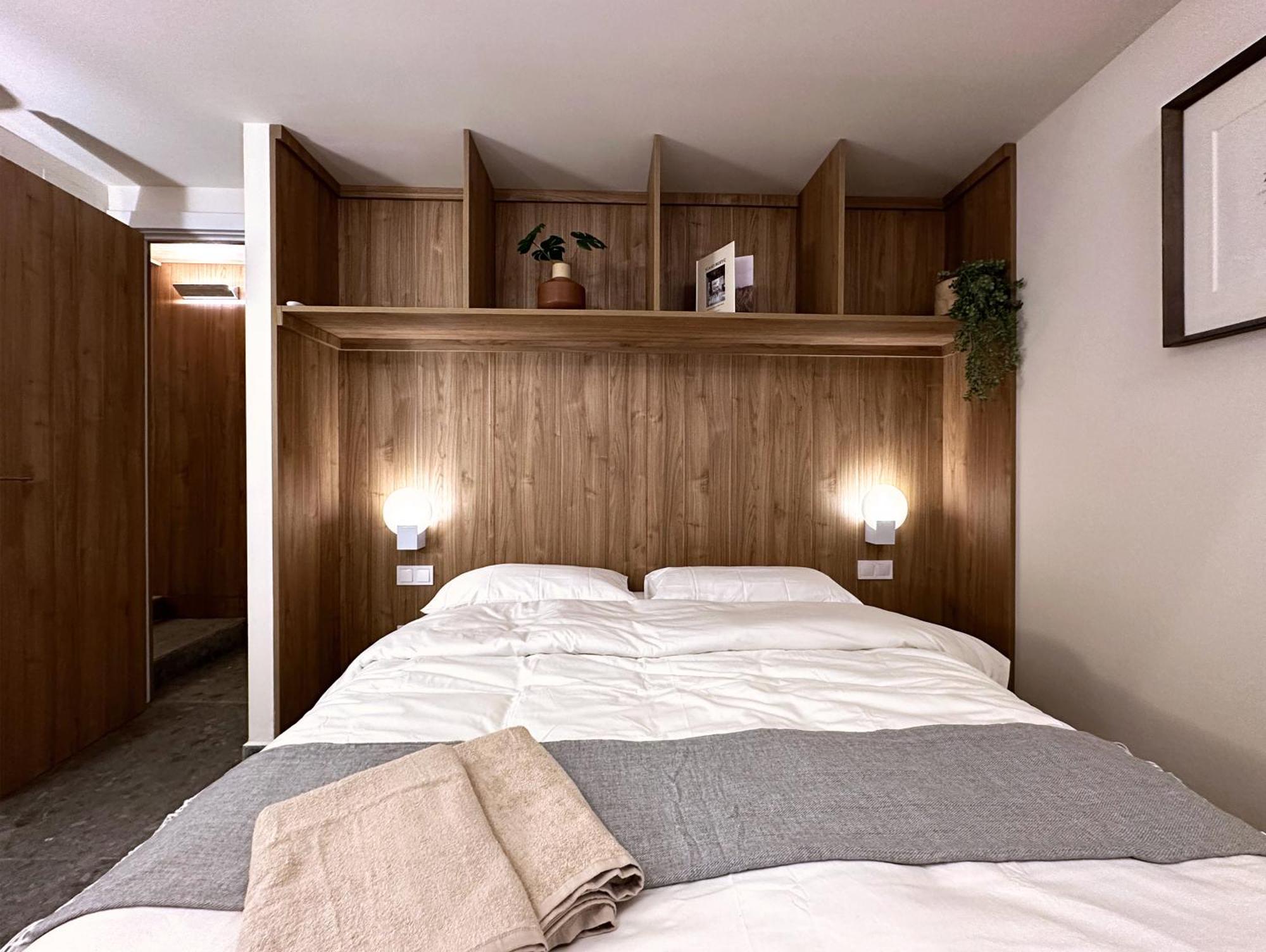 Unique Living Born Apartments & Studios Барселона Экстерьер фото