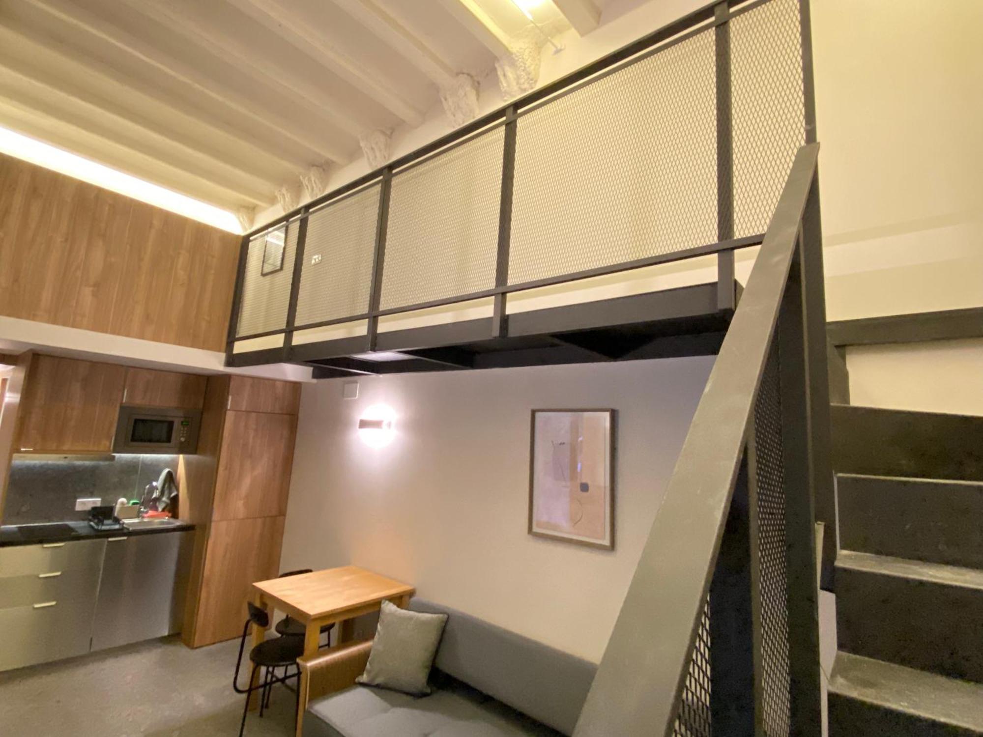 Unique Living Born Apartments & Studios Барселона Экстерьер фото